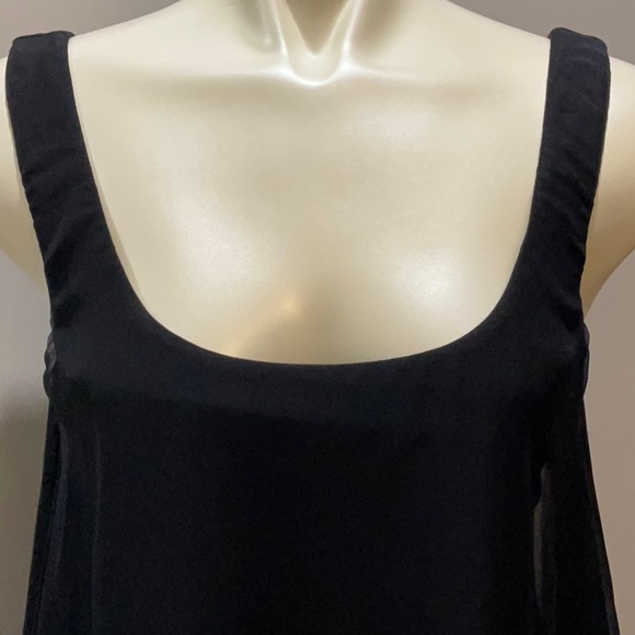 Easy flowing evening dress - Picture 2 of 4